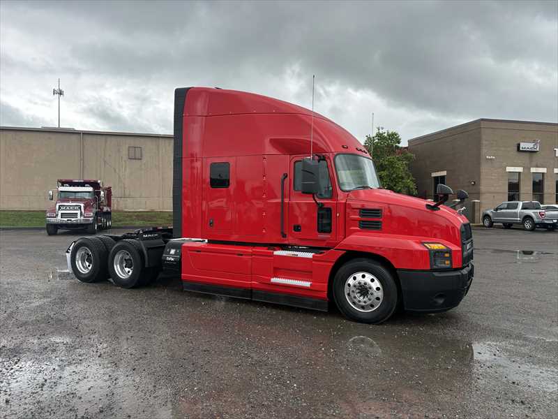 2024 Mack  AN64T