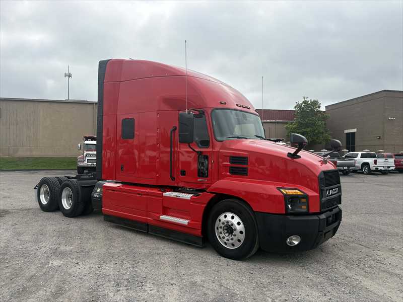 2024 Mack  AN64T