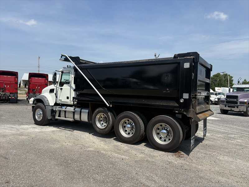 2024 Mack Granite in Memphis, TN — photo 3