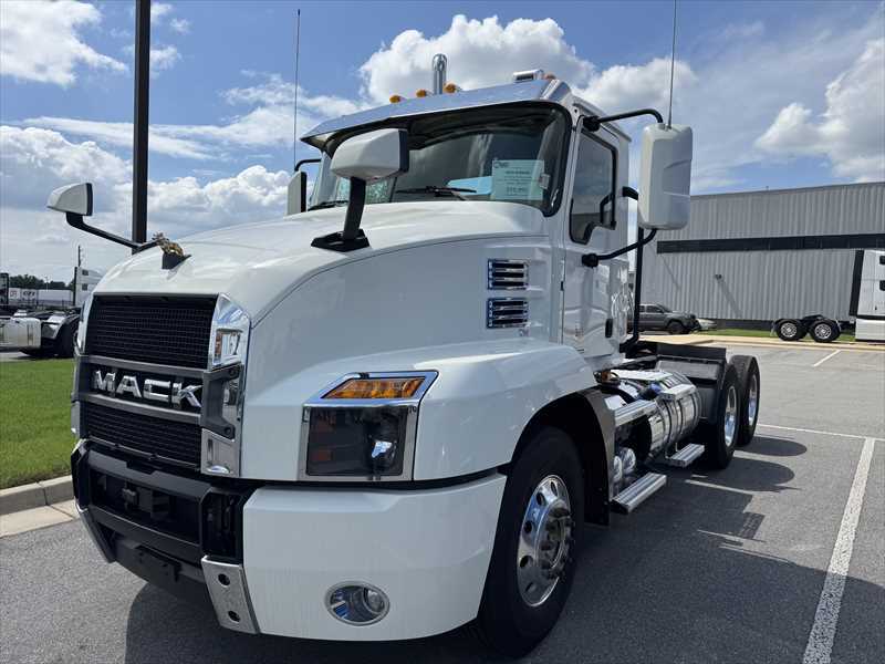 2023 Mack Anthem in Little Rock, AR