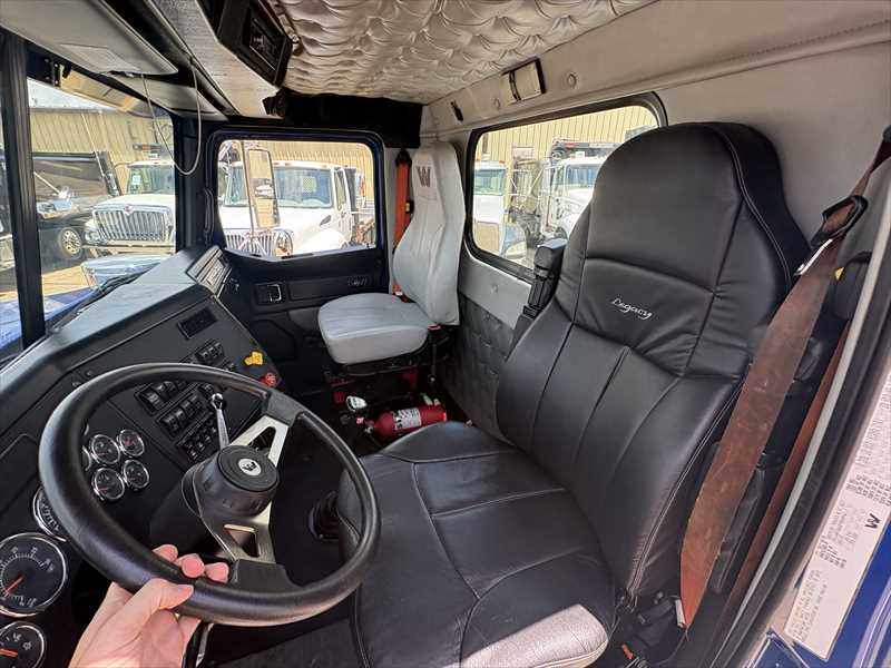 2016 Western Star  4900FA
