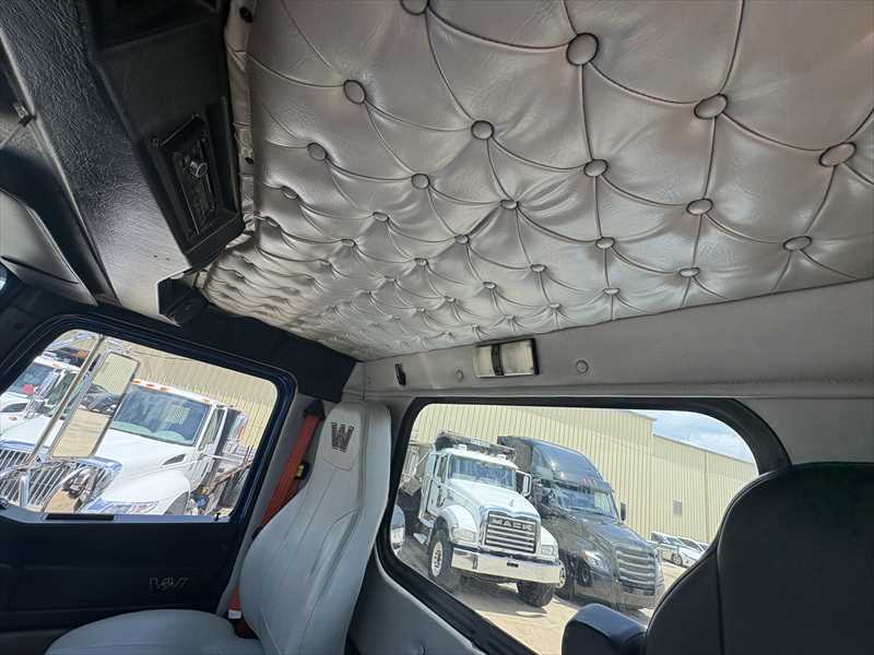 2016 Western Star  4900FA
