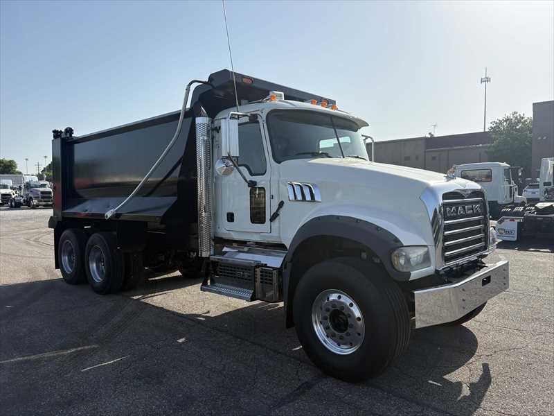 2019 Mack  GR64F