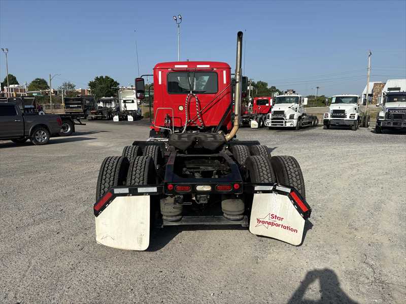 2022 Mack Anthem in Memphis, TN — photo 4