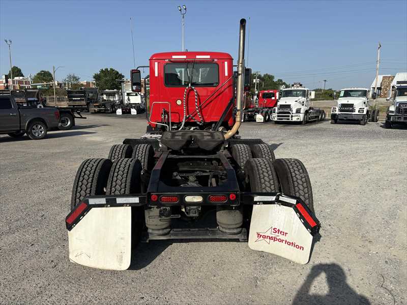 2022 Mack Anthem in Memphis, TN — photo 5