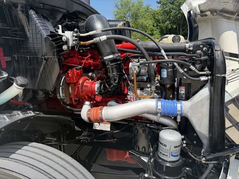 2023 Freightliner  Cascadia