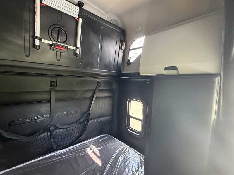 2023 Freightliner  Cascadia