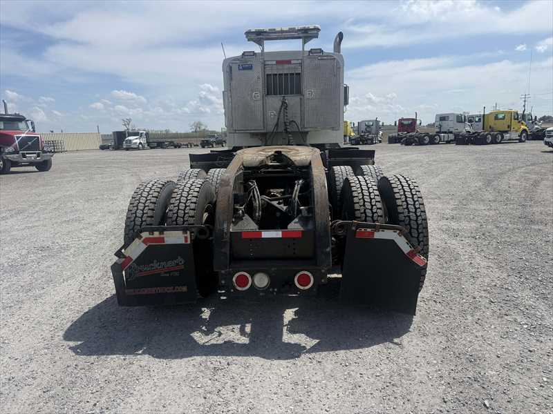 2019 Mack Granite in Little Rock, AR — photo 4