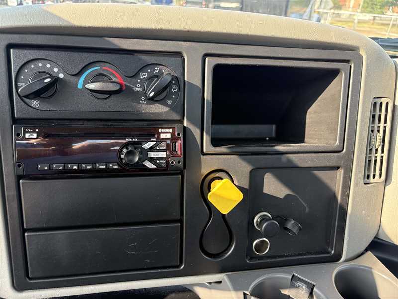 2019 International  4300
