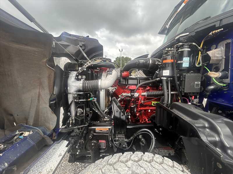 2024 Mack  GR104FR