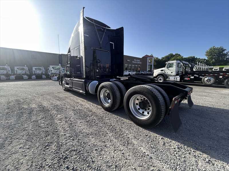 2024 Mack Anthem in Memphis, TN — photo 2