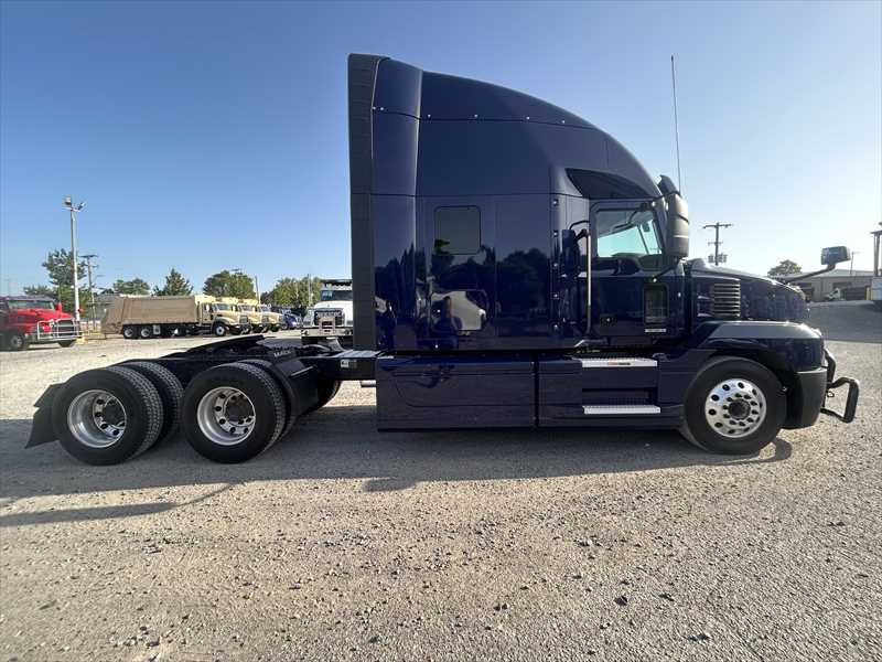 2024 Mack Anthem in Memphis, TN — photo 5