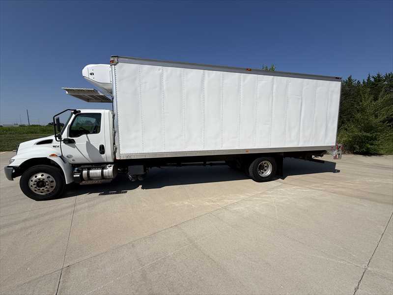 2020 International MV in Springfield, MO — photo 2
