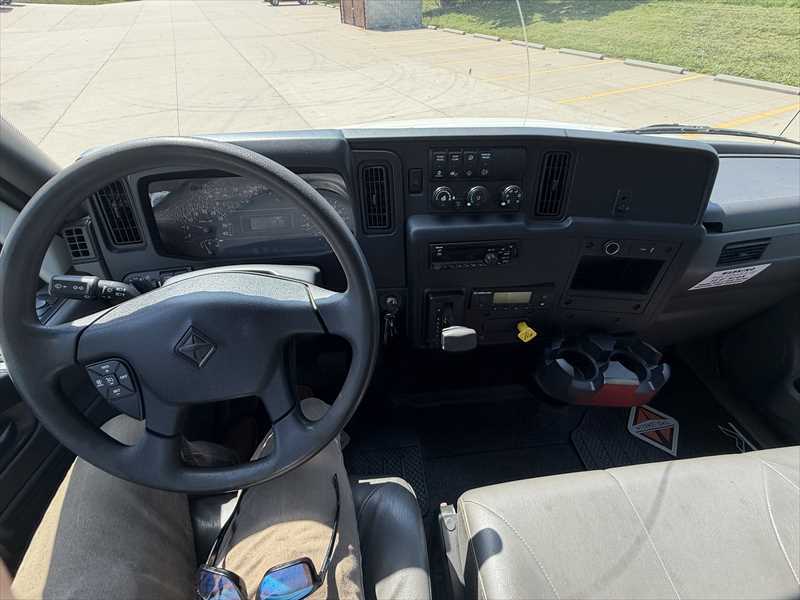 2020 International  MV607