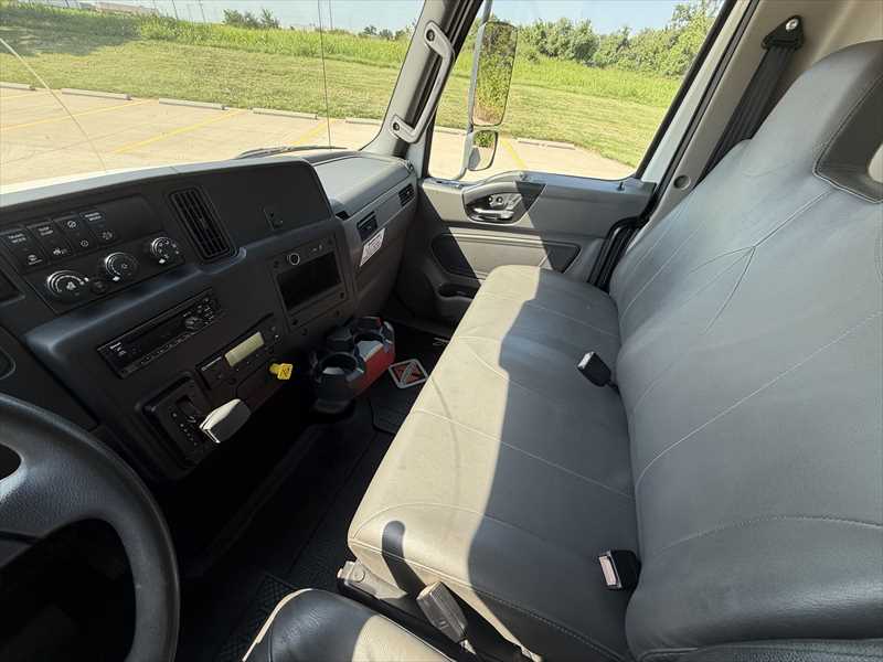 2020 International  MV607