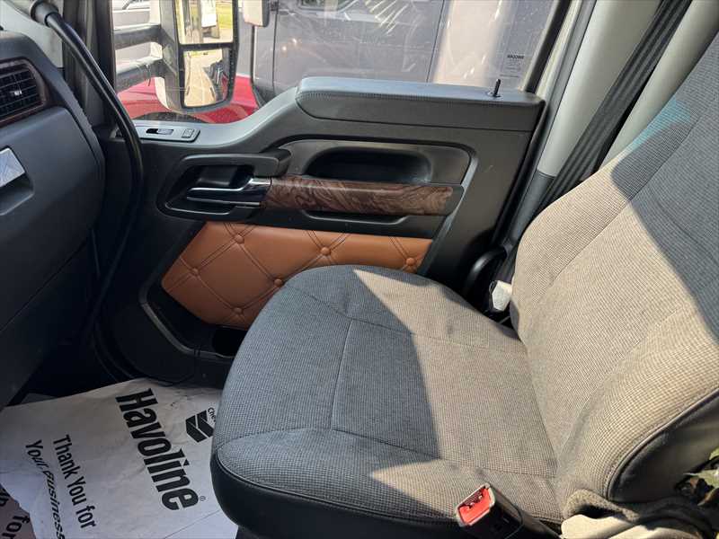 2025 Kenworth  T680