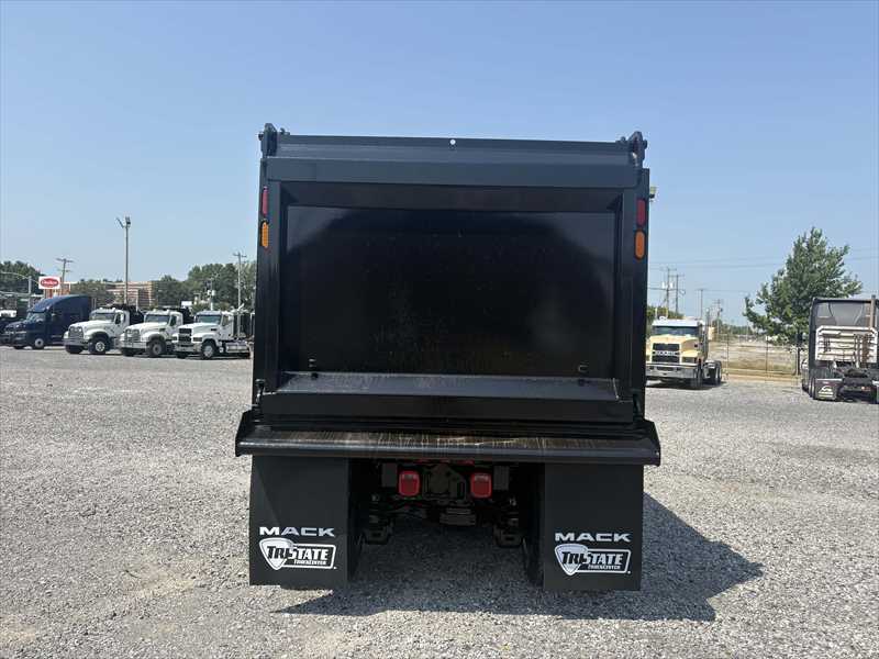 2025 Mack Granite in Memphis, TN — photo 4