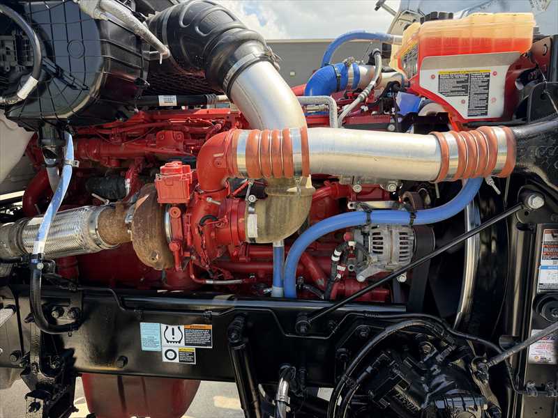 2025 Peterbilt  567
