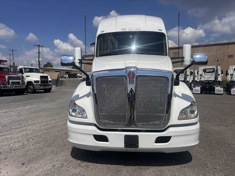2022 Kenworth T680 in Memphis, TN — photo 8