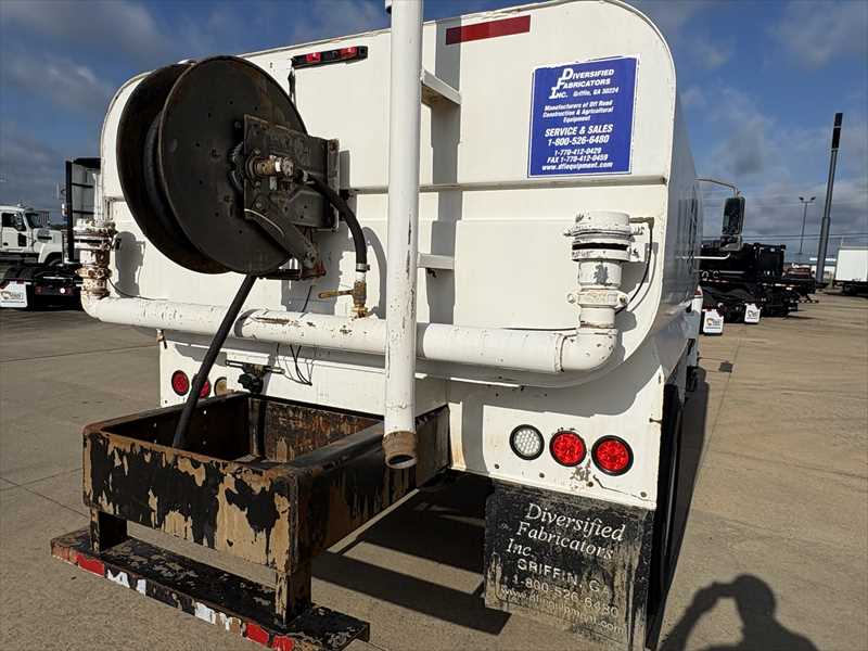 2021 International  MV607