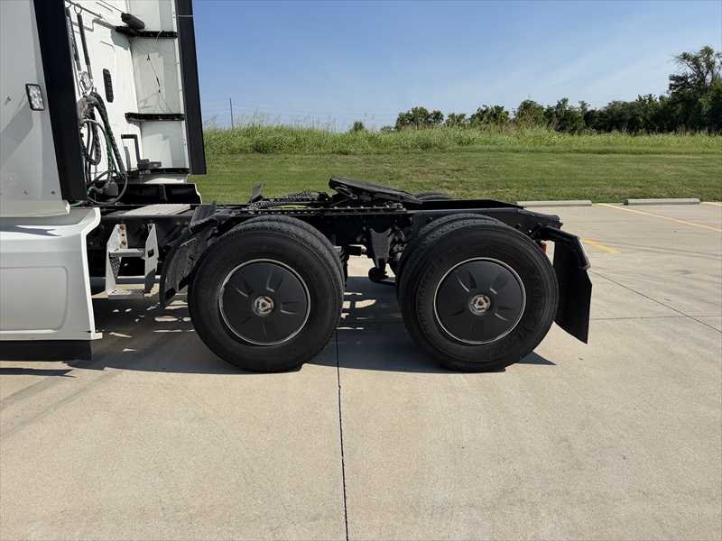 2024 International  LT625