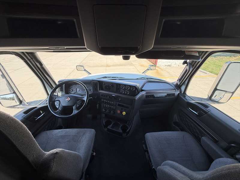2024 International  LT625