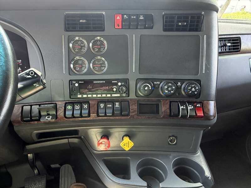 2025 Kenworth  T680