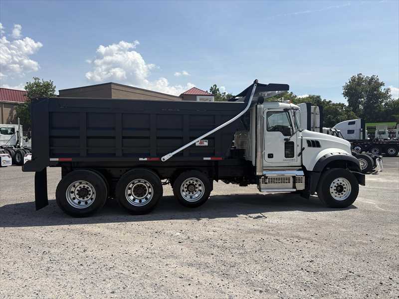 2018 Mack Granite in Jackson, MS — photo 6