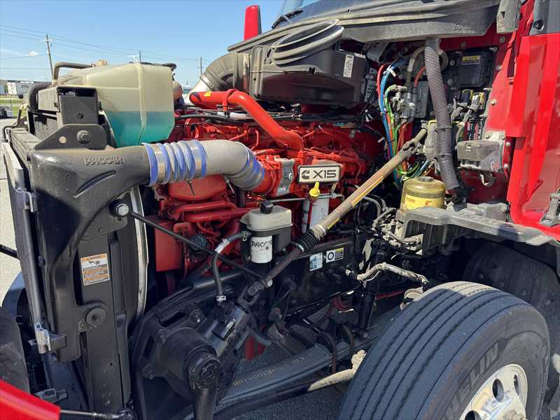 2022 Kenworth T680 in Little Rock, AR — photo 8