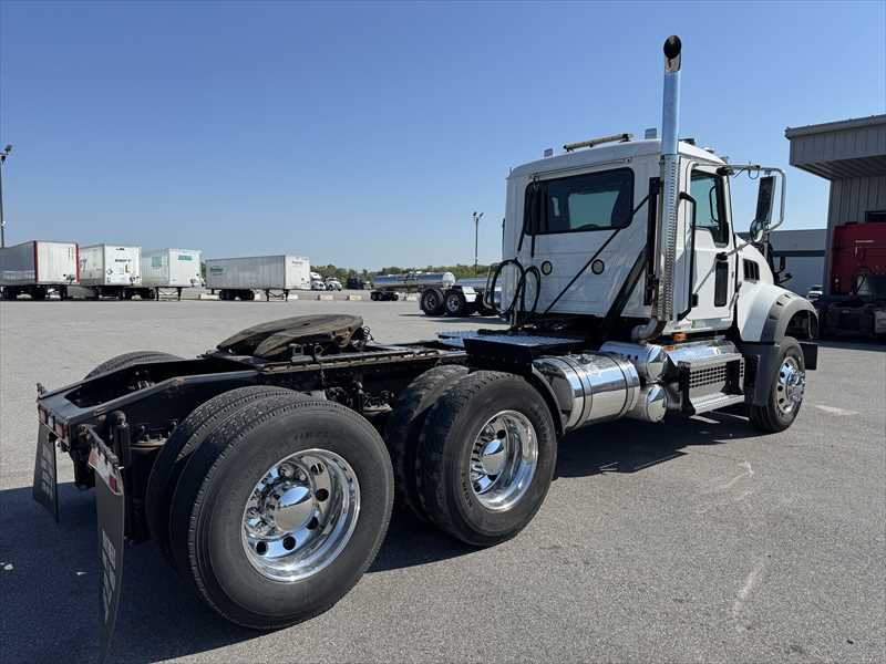 2022 Mack Granite in Little Rock, AR — photo 3