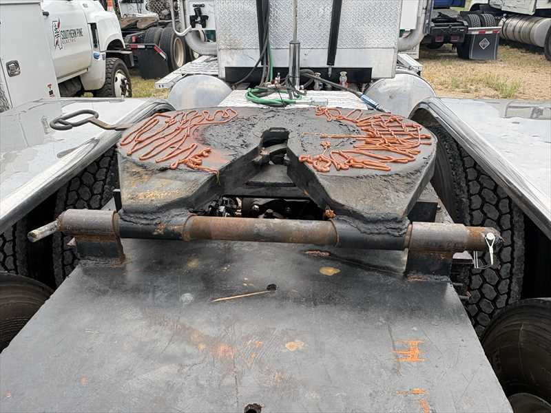 2025 Mack in Jackson, MS — photo 3