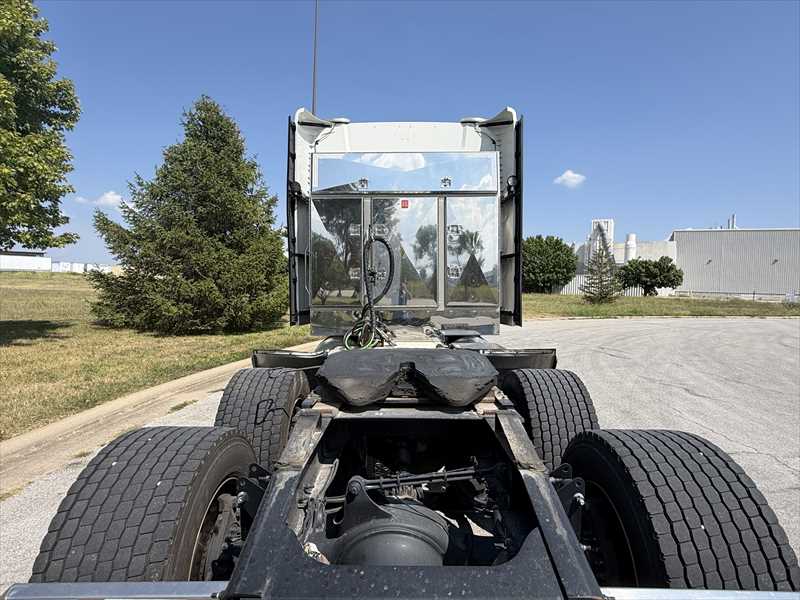 2023 Mack Anthem in Springfield, MO — photo 3