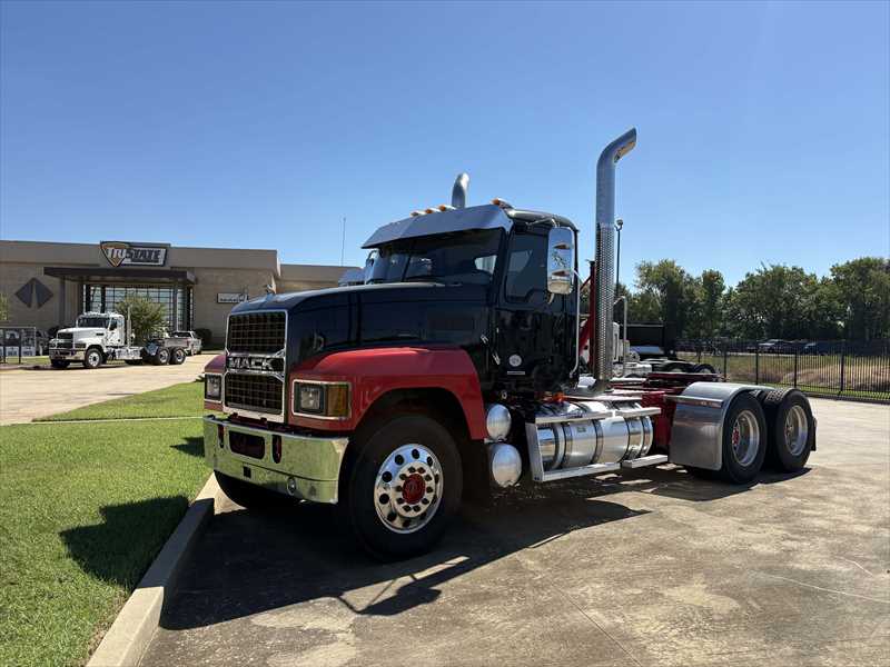 2025 Mack  PI64T