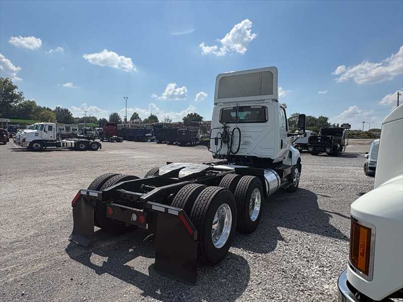 2020 International LT in Memphis, TN — photo 5