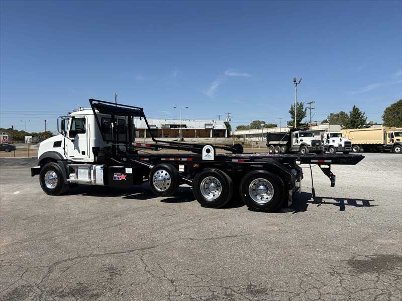2024 Mack Granite in Memphis, TN — photo 3