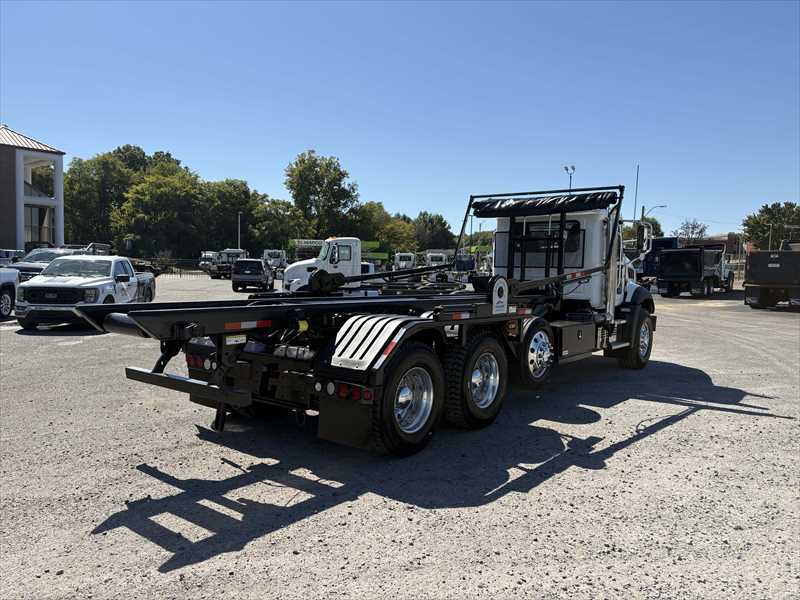 2024 Mack Granite in Memphis, TN — photo 5