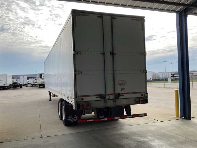 2009 Utility Reefer