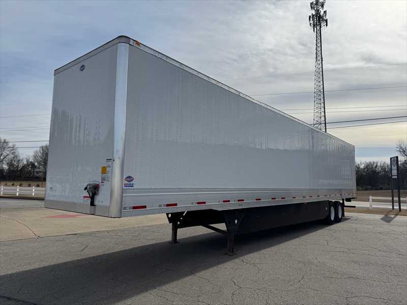 2027 Utility Dry Van