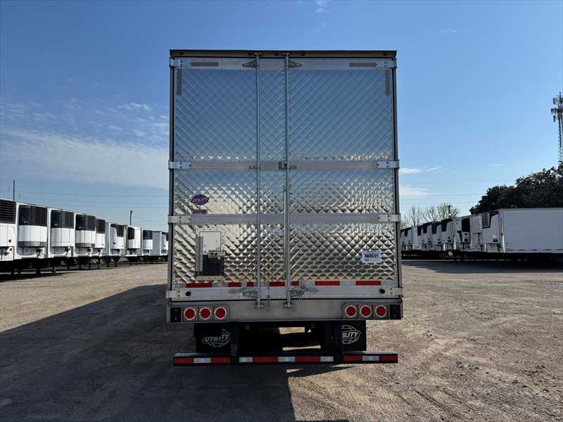 2027 Utility Reefer