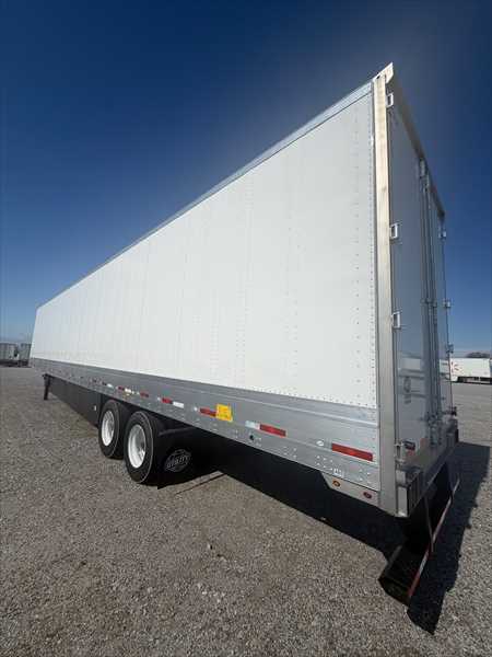 2027 Utility Dry Van