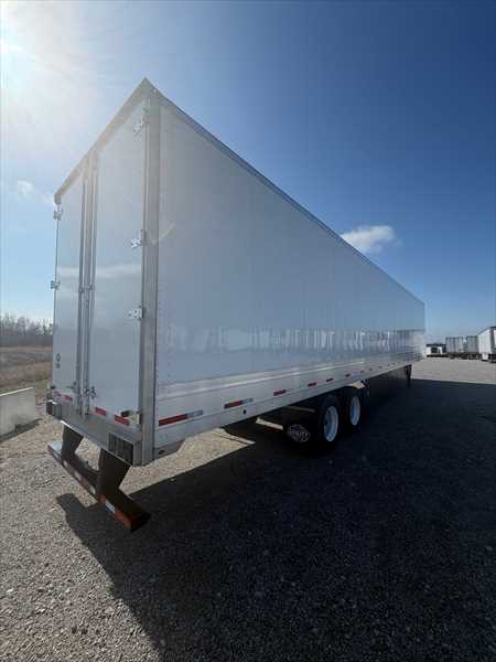 2027 Utility Dry Van