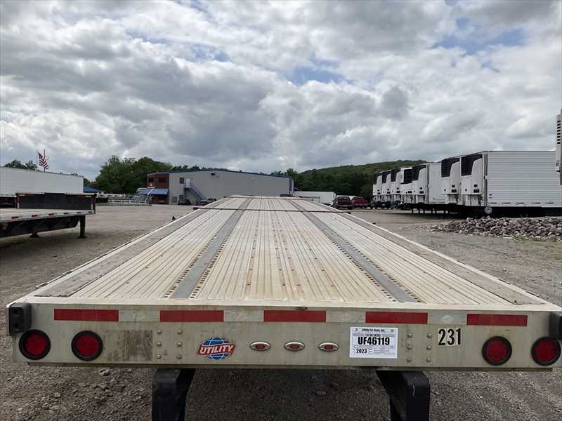 2023 Utility Flatbed