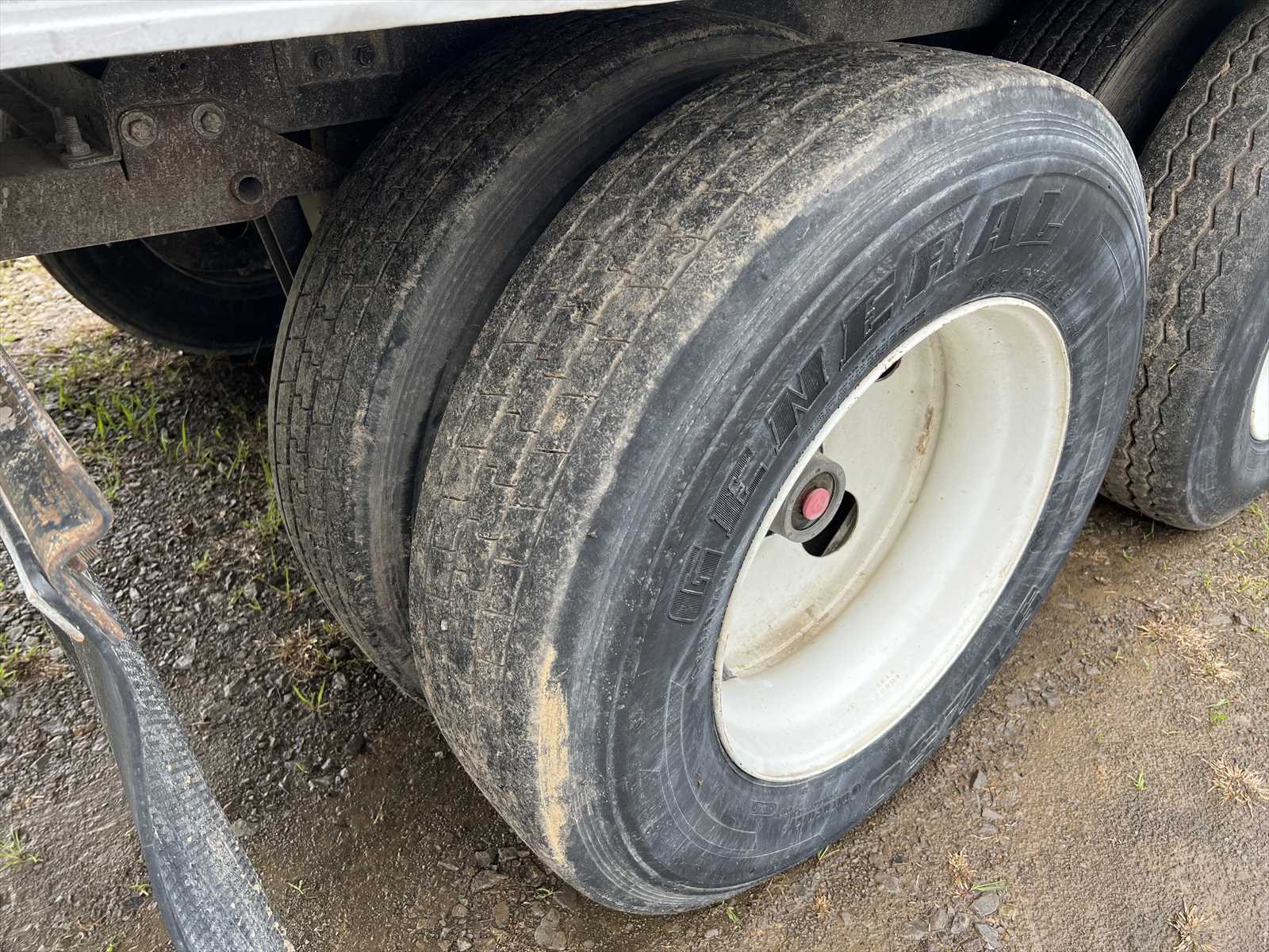 2009 Utility Reefer